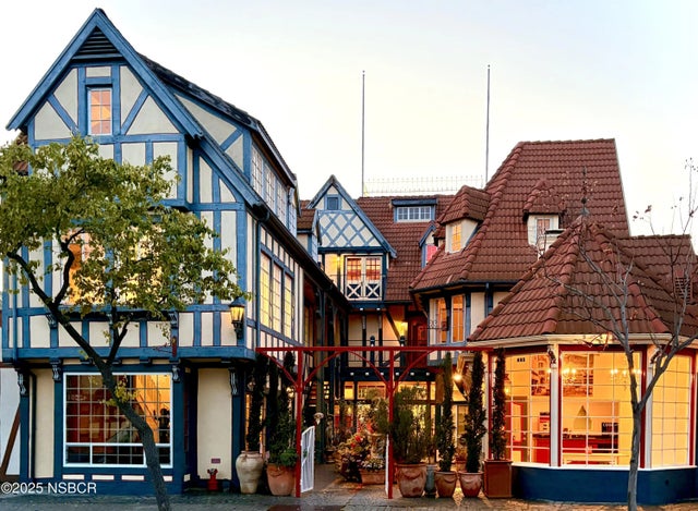 437 2nd Street, Solvang