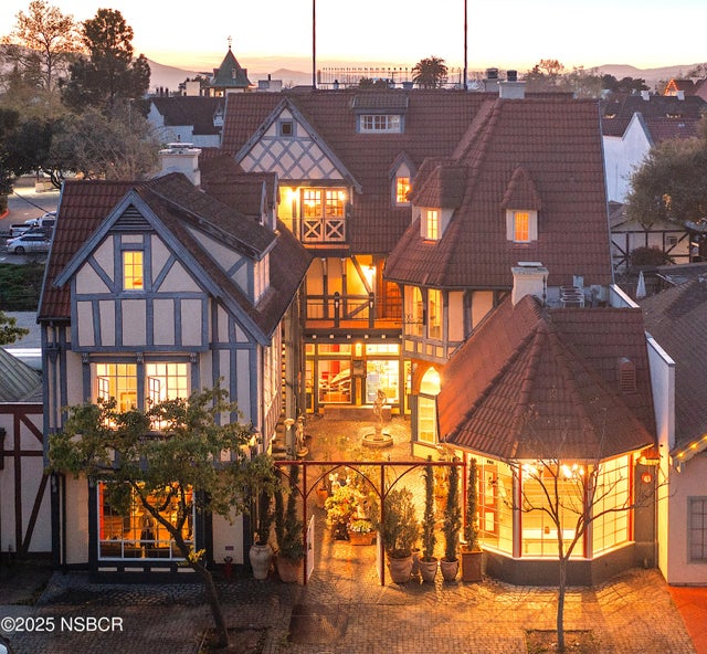 437 2nd Street, Solvang