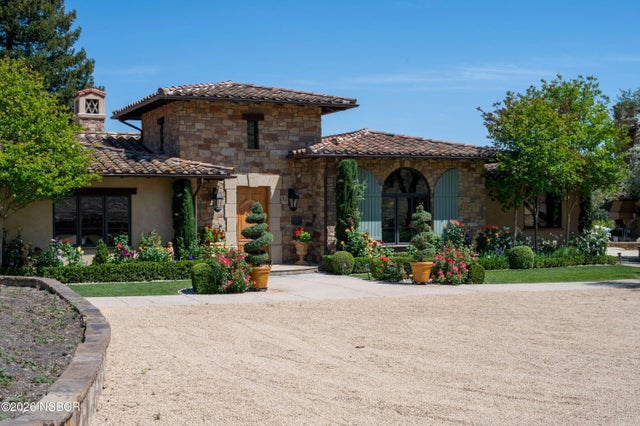 2553 Santa Barbara Avenue, Los Olivos